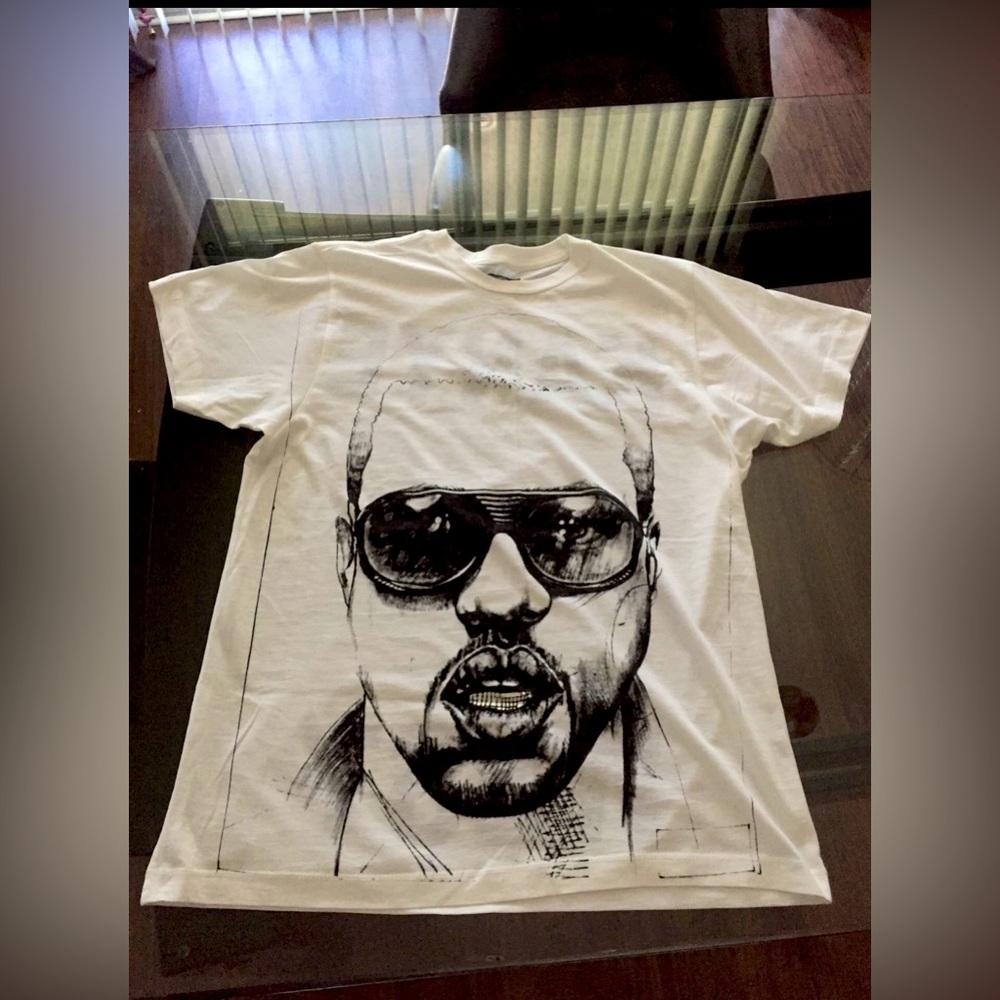 Kayne West Yeezy concert t-shirt